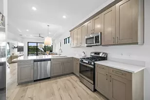 15890 Key Biscayne Ln, Westlake, FL 33470 - Photo 11