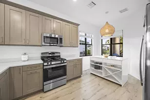 15890 Key Biscayne Ln, Westlake, FL 33470 - Photo 13