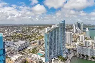 1900 N Bayshore Dr, Miami, FL 33132 - Photo 23