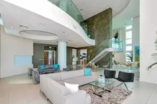 1900 N Bayshore Dr, Miami, FL 33132 - Photo 25