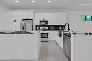 5501 Santa Rosa Ln, Westlake, FL 33470 - Photo 9