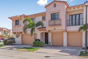 4712 Grand Cypress Cir N, Coconut Creek, FL 33073 - Photo 3