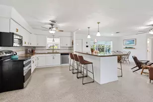12890 SE Circle Dr, Hobe Sound, FL 33455 - Photo 17