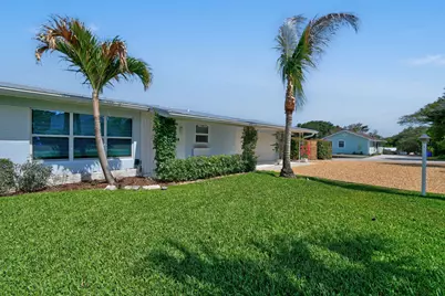 12890 SE Circle Drive, Hobe Sound, FL 33455 - Photo 9