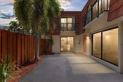 3010 San Clara Drive #19-c, Delray Beach, FL 33445 - Photo 3
