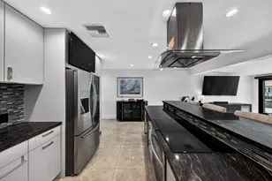 1436 SE 13th St, Fort Lauderdale, FL 33316 - Photo 35