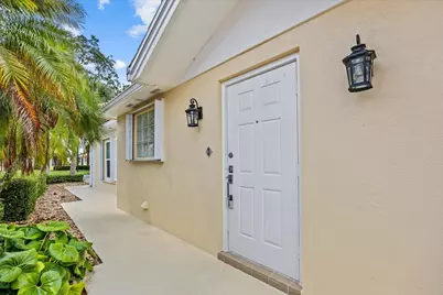 918 SW Balmoral Trace, Stuart, FL 34997 - Photo 3