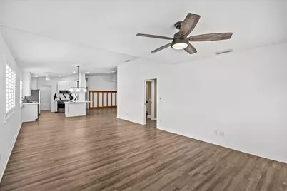 918 SW Balmoral Trace, Stuart, FL 34997 - Photo 13
