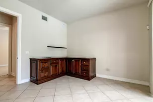 670 Edgebrook Ln, West Palm Beach, FL 33411 - Photo 23
