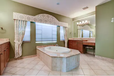 670 Edgebrook Lane, West Palm Beach, FL 33411 - Photo 55
