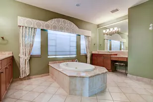 670 Edgebrook Ln, West Palm Beach, FL 33411 - Photo 55