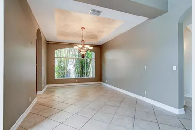 670 Edgebrook Lane, West Palm Beach, FL 33411 - Photo 15