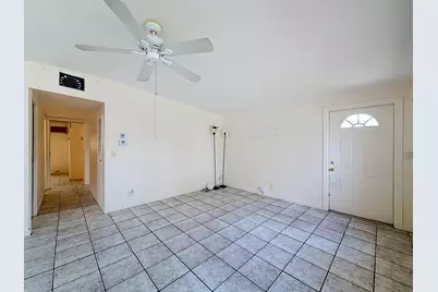 2066 Tarragon Road, West Palm Beach, FL 33415 - Photo 7
