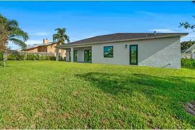 632 SE Seahouse Drive, Port Saint Lucie, FL 34983 - Photo 39