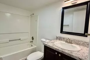 726 SW 81st Ave, North Lauderdale, FL 33068 - Photo 9