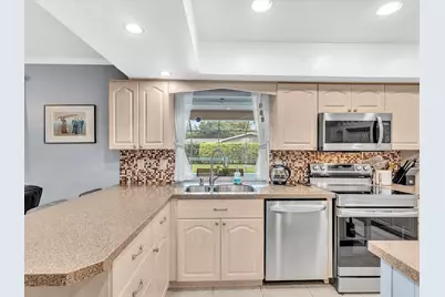 7381 SW 9th Street, Plantation, FL 33317 - Photo 17