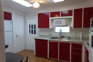 6385 Cypress Ln, Atlantis, FL 33462 - Photo 5