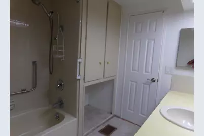 6385 Cypress Lane, Atlantis, FL 33462 - Photo 23