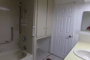 6385 Cypress Ln, Atlantis, FL 33462 - Photo 23