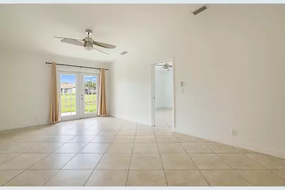 5241 Breadfruit Circle, Delray Beach, FL 33484 - Photo 7