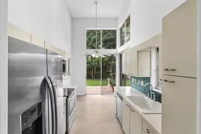 5106 Windsor Parke Drive, Boca Raton, FL 33496 - Photo 11