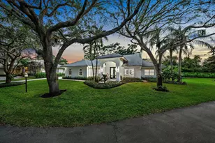9927 SE Canary Palm Way, Jupiter, FL 33469 - Photo 3