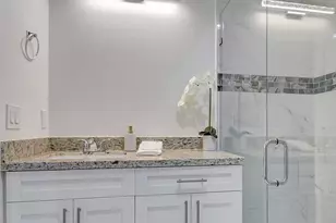 3868 Patio Ct, Palm Springs, FL 33461 - Photo 27