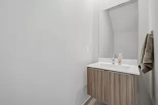 6642 NW 103rd Pkwy, Doral, FL 33178 - Photo 19