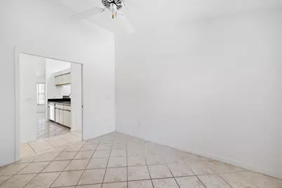 1902 SE Gaskins Circle, Port Saint Lucie, FL 34952 - Photo 7