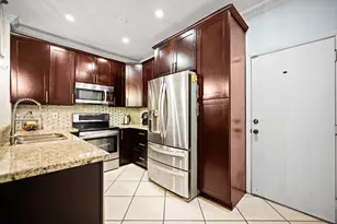 483 NW 87th Terrace, Coral Springs, FL 33071 - Photo 9
