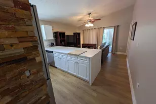 128 Danielle Ct, Weston, FL 33326 - Photo 7