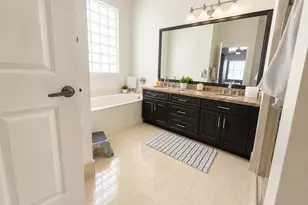 3071 Dogwood Ln, Margate, FL 33063 - Photo 15