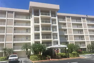 2851 S Palm Aire Dr, Pompano Beach, FL 33069 - Photo 1