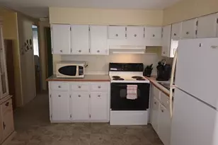 59 Golf Dr, Port Saint Lucie, FL 34952 - Photo 5
