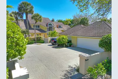 2624 Muirfield Court, Wellington, FL 33414 - Photo 3