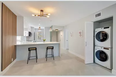 4090 Tivoli Court #208, Lake Worth, FL 33467 - Photo 5