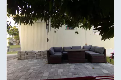 2204 NW 23rd Avenue, Boynton Beach, FL 33436 - Photo 23