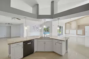 474 SW Carter Ave, Port Saint Lucie, FL 34983 - Photo 9