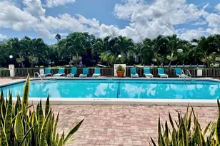 401 Golden Isles Dr, Hallandale Beach, FL 33009 - Photo 13