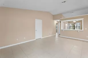 2242 SE Breckenridge Cir, Port Saint Lucie, FL 34952 - Photo 9