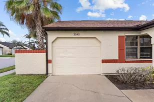2242 SE Breckenridge Cir, Port Saint Lucie, FL 34952 - Photo 3