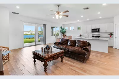 5783 SE Skyblue Circle, Stuart, FL 34997 - Photo 13