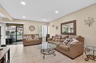 1061 NW 13th St, Boca Raton, FL 33486 - Photo 3