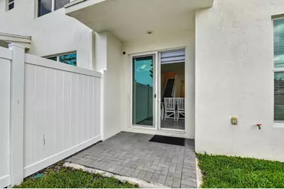 6933 N Harbours Edge Avenue, Lake Worth, FL 33467 - Photo 45
