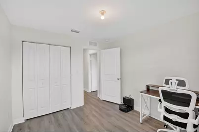 6933 N Harbours Edge Avenue, Lake Worth, FL 33467 - Photo 31