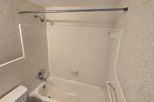 5420 NW 11th St, Plantation, FL 33313 - Photo 11
