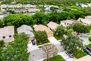 4927 NW 55th Blvd, Coconut Creek, FL 33073 - Photo 35