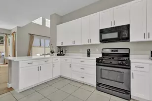 78 Stoney Dr, Palm Beach Gardens, FL 33410 - Photo 15