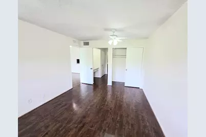 4200 NW 3rd Court #Apt 313, Plantation, FL 33317 - Photo 9