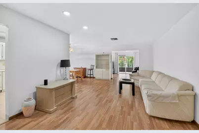 6068 VÃ­a Diana, Delray Beach, FL 33484 - Photo 7
